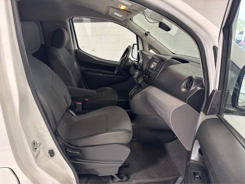 Used 2015 Chevrolet City Express LS image 14