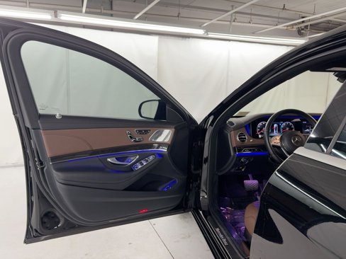 Used 2019 Mercedes-Benz S 450 Sedan image 5