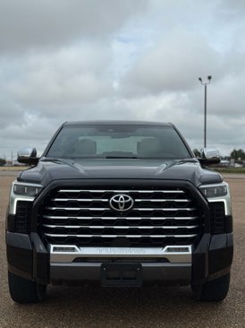 Used 2022 Toyota Tundra Capstone image 2
