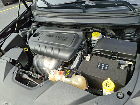 Certified 2019 Jeep Cherokee Latitude Plus image 28