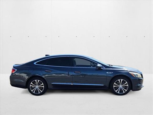 Used 2019 Buick LaCrosse Preferred image 4