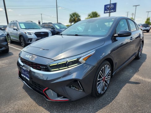 Used 2023 Kia Forte GT image 3