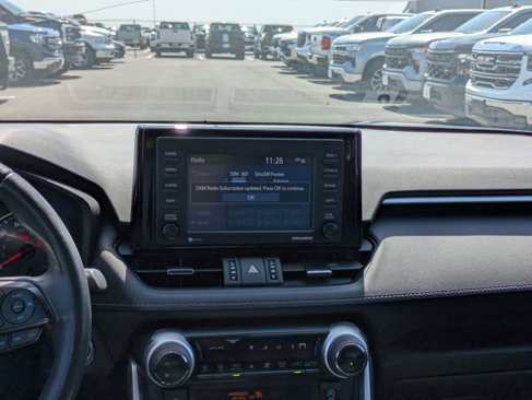 Used 2021 Toyota RAV4 XLE Premium image 16