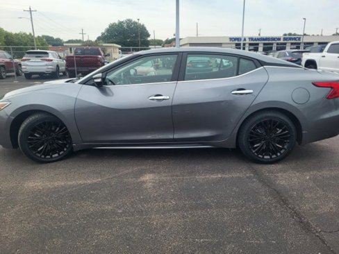 Used 2017 Nissan Maxima Platinum image 22