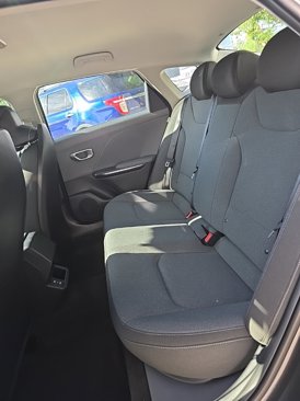 New 2025 Kia K4 LX image 14