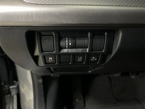 Used 2019 Subaru Outback 2.5i Premium image 17