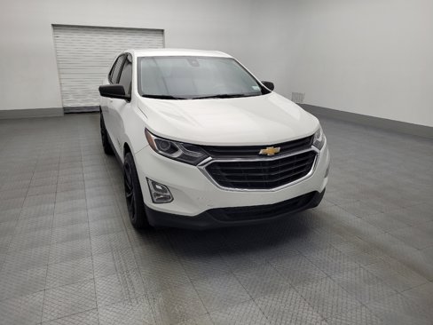 Used 2021 Chevrolet Equinox LS image 14