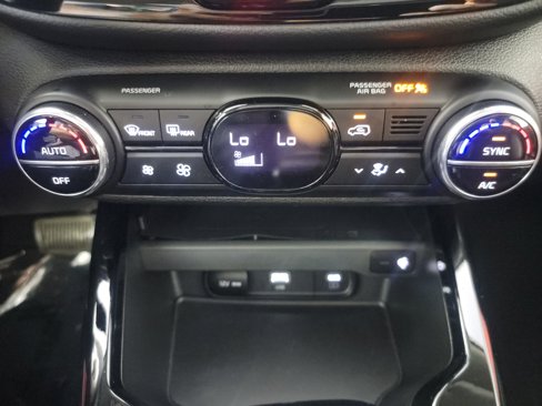 Certified 2023 Kia Soul GT-Line image 31