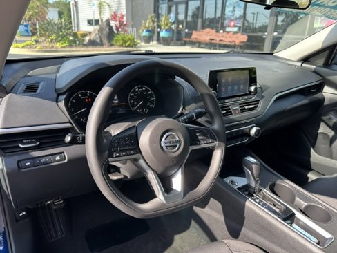 Used 2022 Nissan Altima 2.5 S image 15