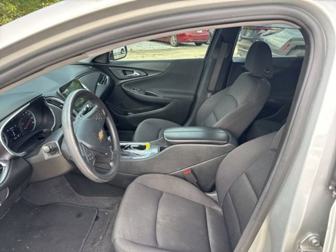 Used 2020 Chevrolet Malibu LT image 10