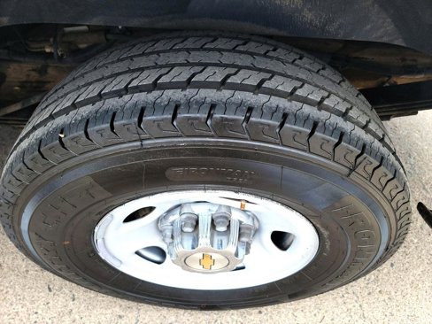 Used 2014 Chevrolet Express 2500 LS image 37