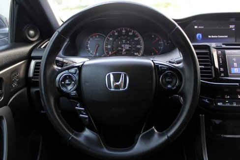Used 2017 Honda Accord EX-L image 19