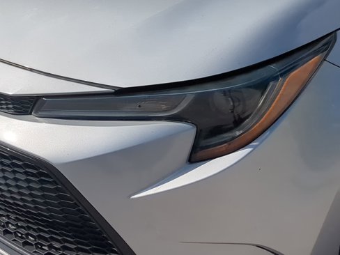 Used 2021 Toyota Corolla LE image 36