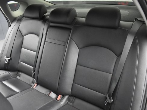 Used 2018 Kia Cadenza Technology image 17