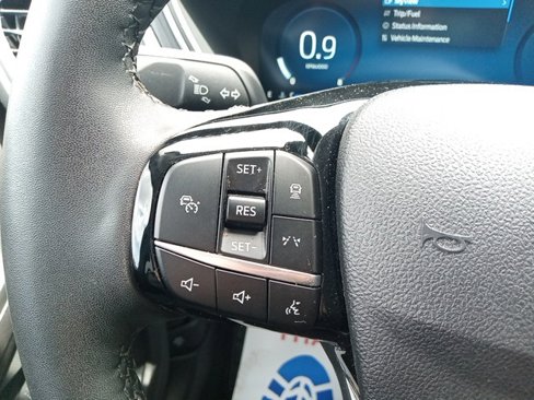 Certified 2023 Ford Escape Platinum image 35