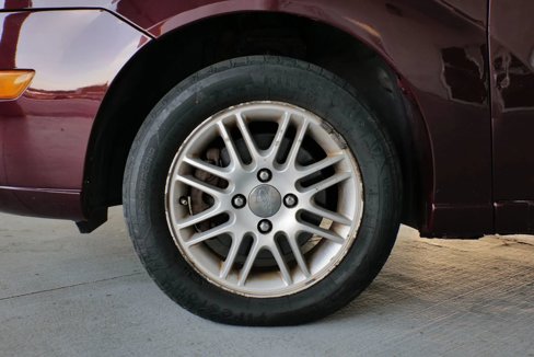 Used 2007 Ford Focus SE image 30
