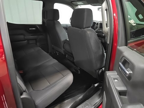 Used 2020 Chevrolet Silverado 1500 Custom w/ Custom Value Package image 17
