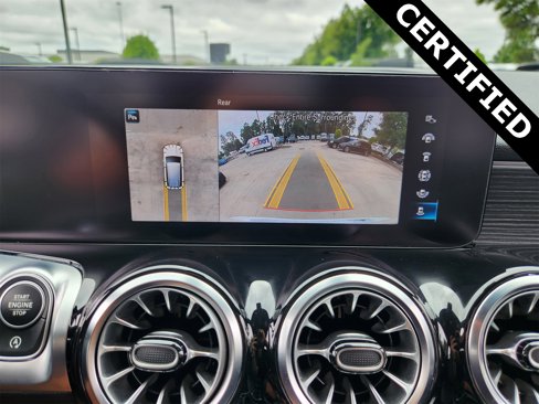 Used 2022 Mercedes-Benz GLB 250 image 19