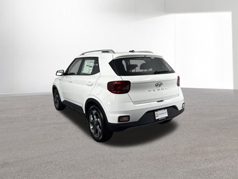 New 2025 Hyundai Venue SEL image 37