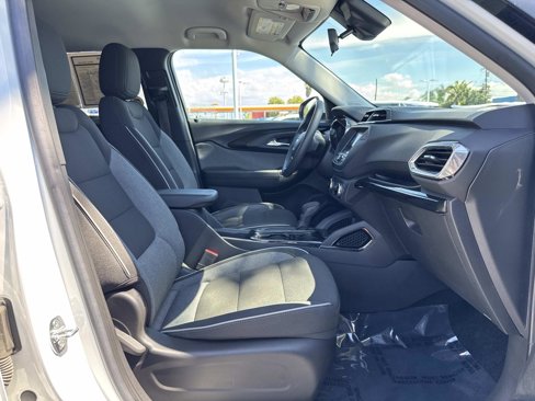 Used 2023 Chevrolet TrailBlazer LT image 24
