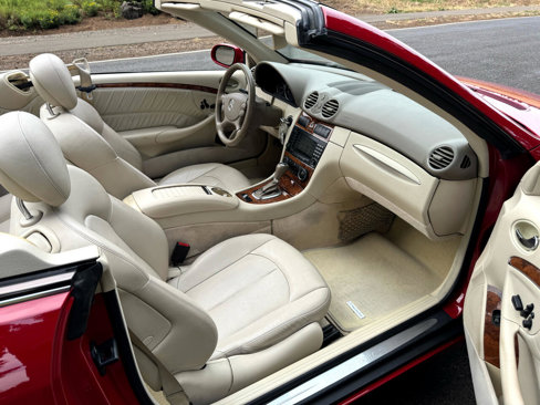 Used 2007 Mercedes-Benz CLK 350 Cabriolet image 21