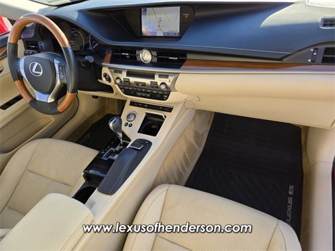 Used 2014 Lexus ES 300h image 18