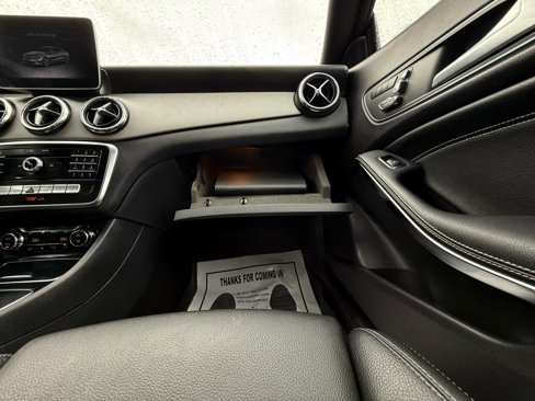 Used 2018 Mercedes-Benz CLA 250 4MATIC image 22