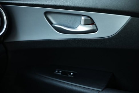 Used 2023 Kia Forte LXS image 40