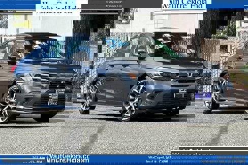 Used 2023 Honda Civic Touring image 1