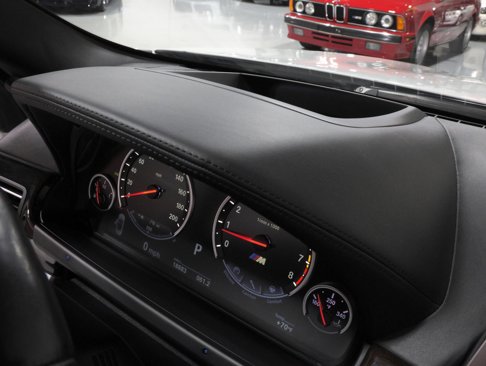 Used 2015 BMW M6 Convertible image 41