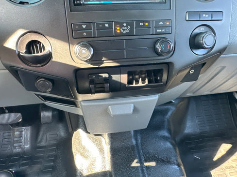 Used 2014 Ford F250 XL w/ Power Equipment Group image 25