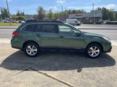 Used 2014 Subaru Outback 2.5i Limited image 4