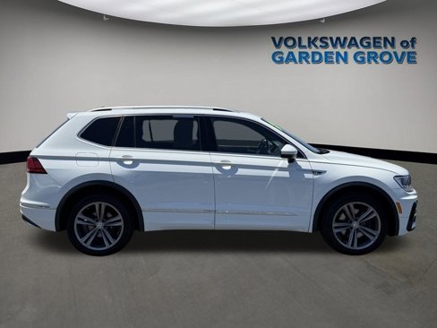 Used 2019 Volkswagen Tiguan SEL R-Line image 12