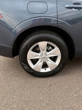 Used 2022 Volvo XC60 B5 Momentum image 29