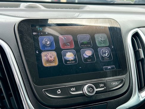 Used 2018 Chevrolet Equinox Premier image 15