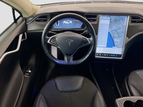 Used 2014 Tesla Model S 60 image 23