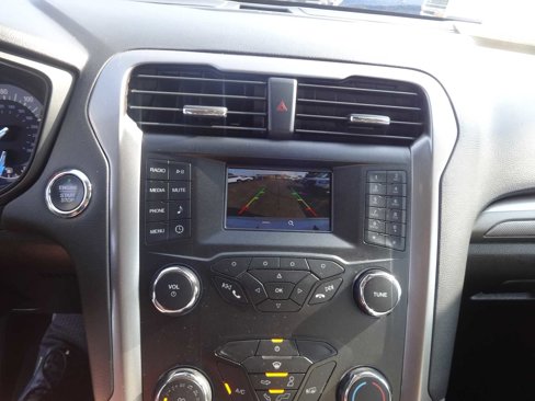 Used 2019 Ford Fusion S image 18