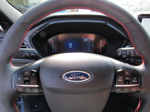 Used 2023 Ford Escape ST-Line w/ Tech Pack #1 image 11