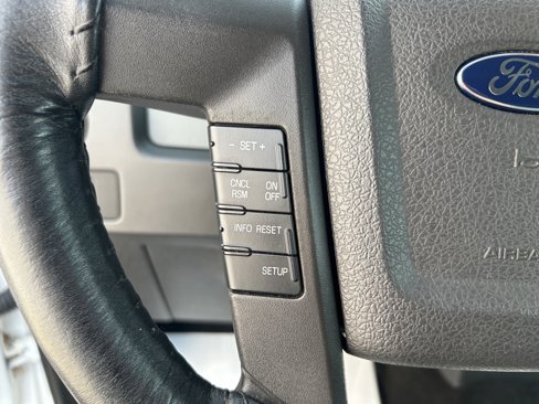 Used 2014 Ford F150 XLT image 22