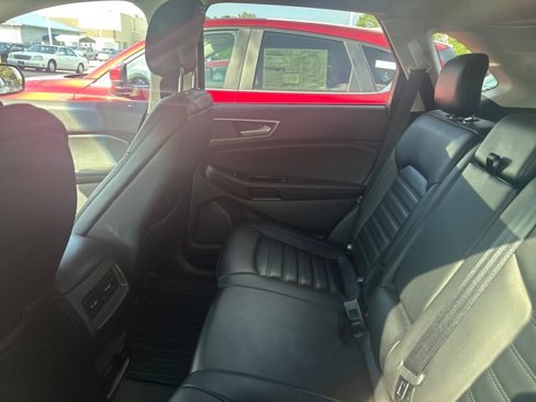 Used 2019 Ford Edge SEL w/ Equipment Group 201A image 10