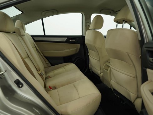 Used 2017 Subaru Legacy 2.5i Premium image 11