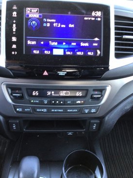 Used 2018 Honda Pilot EX-L image 10