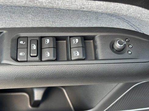 New 2025 Jeep Compass Latitude image 21