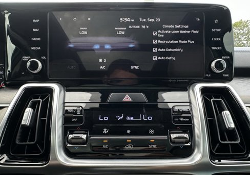 Used 2021 Kia Sorento SX image 22
