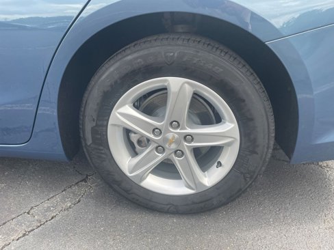 Used 2024 Chevrolet Malibu LT image 25
