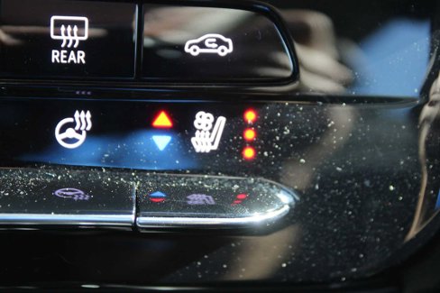Used 2023 Chevrolet Bolt EUV Premier w/ Sun & Sound Package image 42