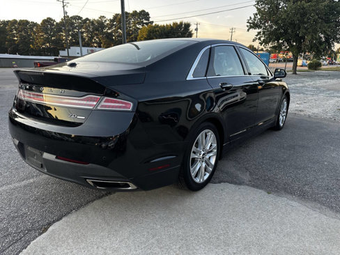 Used 2016 Lincoln MKZ image 6