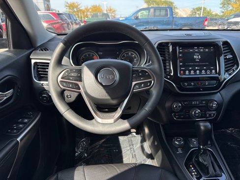 Certified 2021 Jeep Cherokee Limited w/ Mopar Interior Package image 14