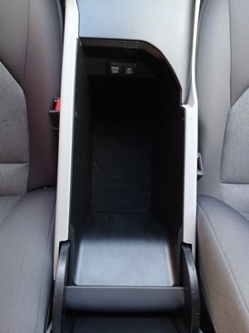 Used 2022 Toyota Camry LE image 49