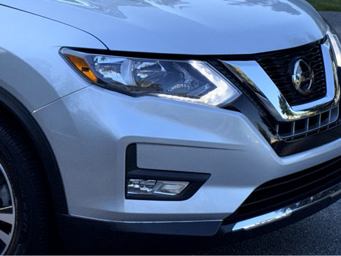 Used 2019 Nissan Rogue SV w/ Premium Package image 28